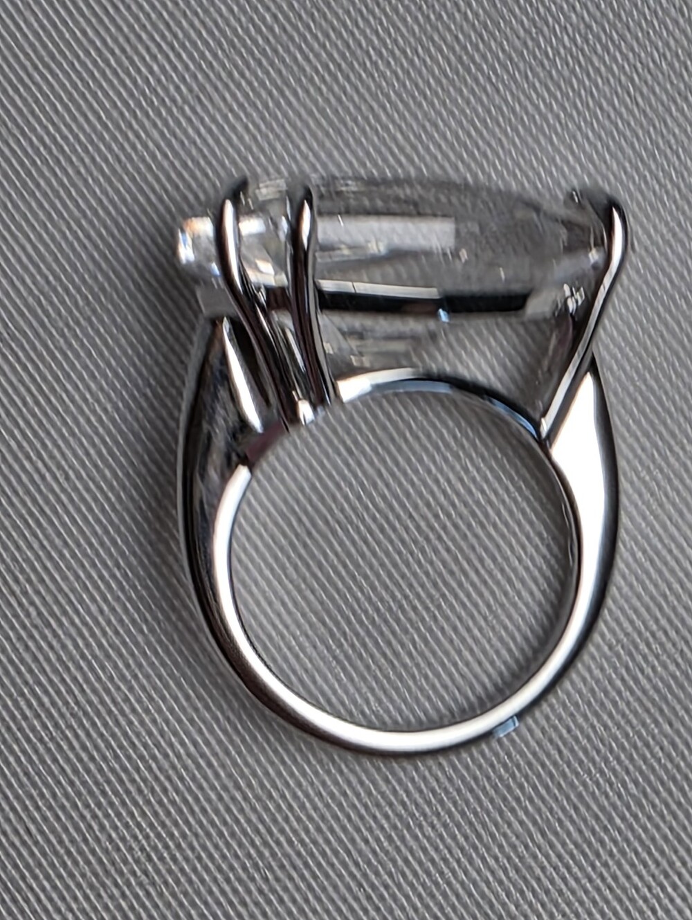 Swarovski Mesmera Cocktail Ring Trillant Cut Clear Rhodium Plated Size 7.75 New - Picture 12 of 15